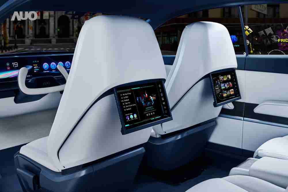财神娱乐将于CES 展示全新Smart Cockpit 2024，，，可紧密串连使用者多元需求，，，并革新座舱内部的应用和设计，，带来身历其境且引人入胜的视觉飨宴，，，，满足驾乘人员的全方位体验